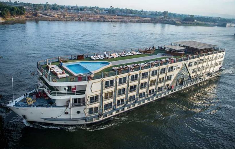 4 Days Nile Cruise From Aswan to Luxor